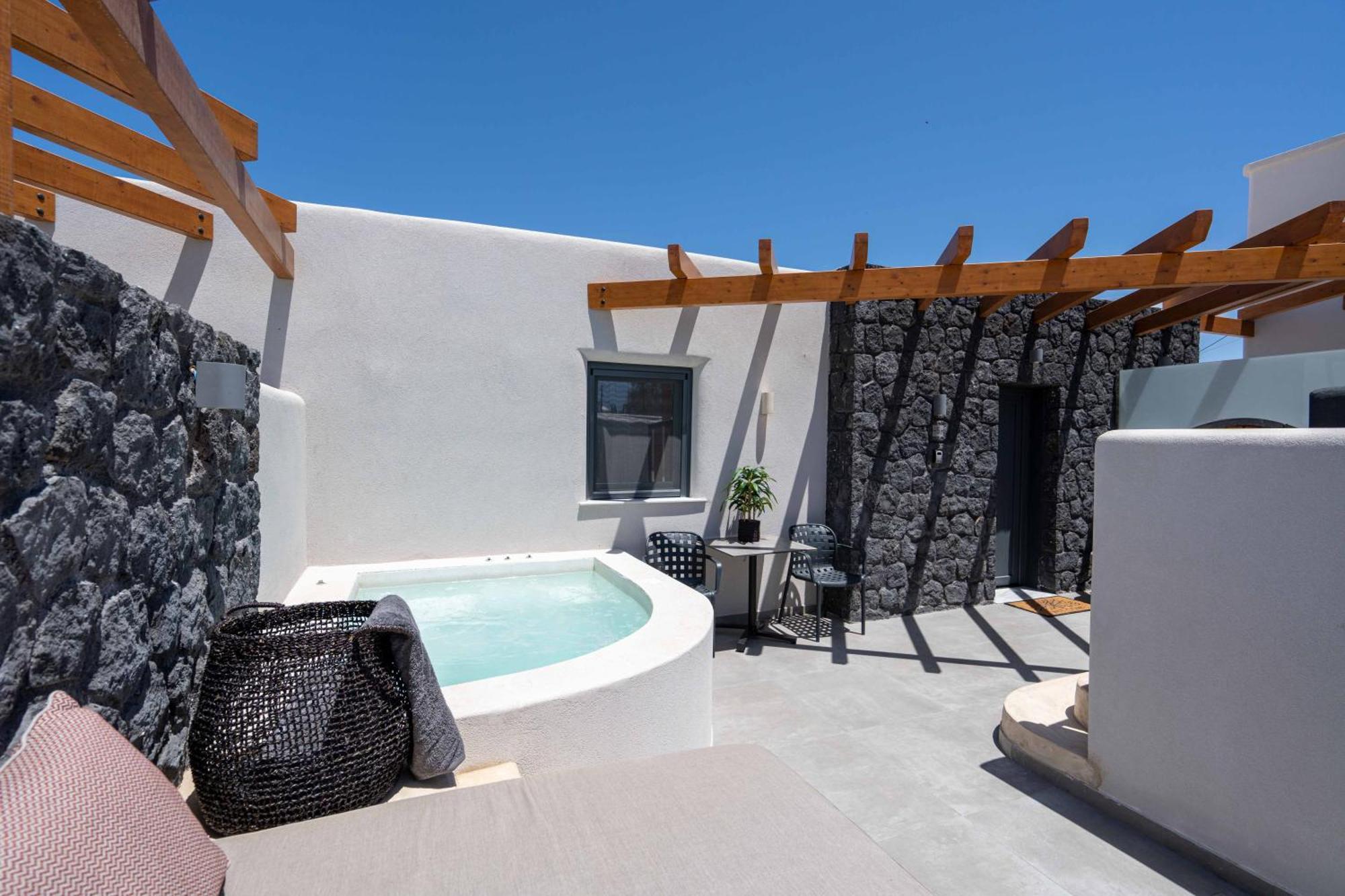 Lymarou Collection Aparthotel Megalochori  Exterior photo